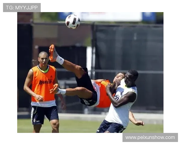 踢中场足球明星盘点谁是当今足坛最具影响力的中场球员 踢中场足球明星盘点谁是当今足坛最具影响力的中场球员